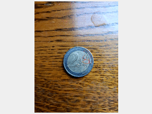Moneta da 2 euro errore di conio